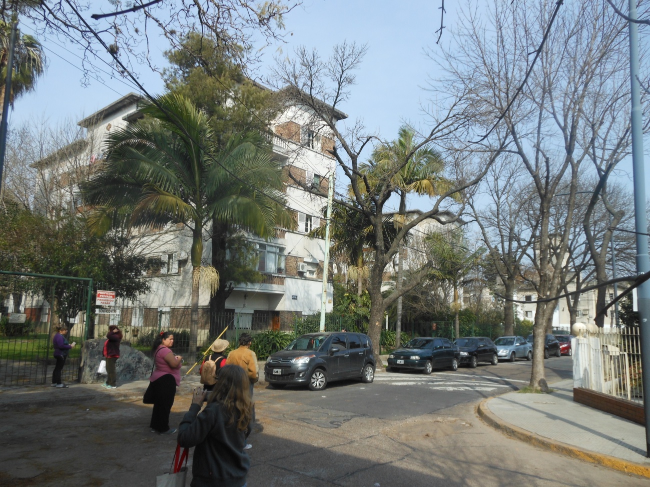 Barrio Alvear, monobloques construidos en la década del 50.jpg