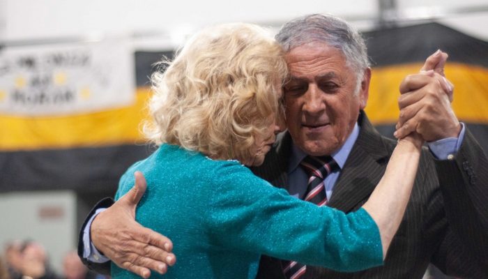 Milonga en el barrio. “Bailamos por Liniers”