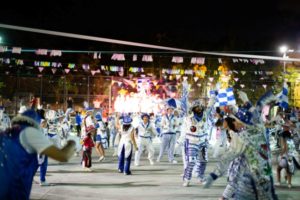 slide_viviendo_una_fiesta (1).jpg
