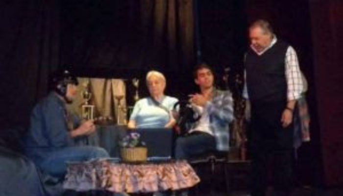 ¿Cuándo vuelve el teatro? Gorra online