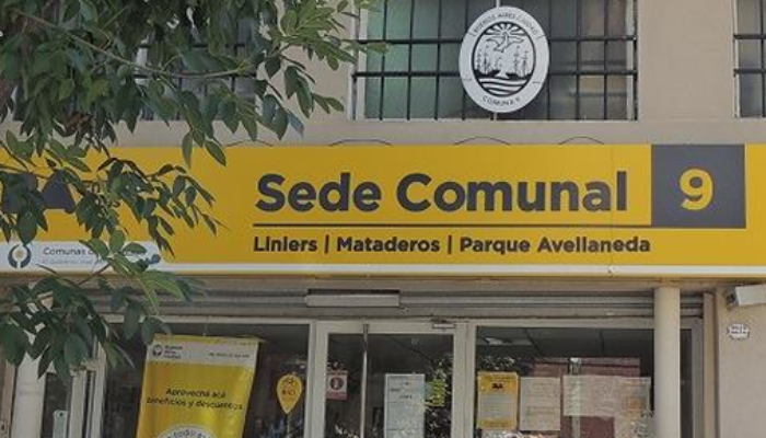 Las comunas: dependencias del poder central o unidades de gestión política y administrativa descentralizadas