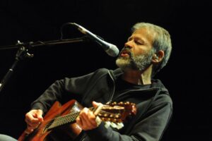Gabo Ferro, el dolor desafinado