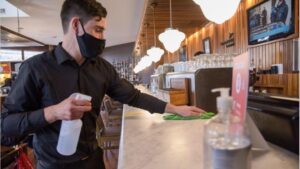 Protocolo para bares y restaurates: las medidas aumentan un 20% sus costos, cuáles son | Apertura Negocio | El Cronista