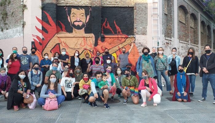 Mural homenaje a Gabo Ferro en Alberdi y Basualdo