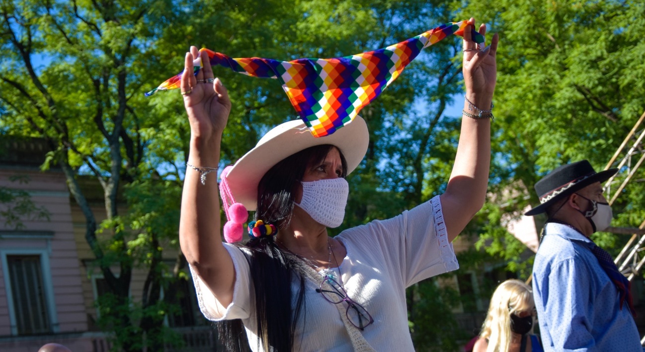 C:\Users\Liliana\Desktop\Página Liliana\Notas\Sin subir\Feria de Mataderos 3.jpg