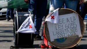Los trabajadores nucleados en ALE recibieron el apoyo de personalidades de la cultura, del espectáculo, músicos y periodistas