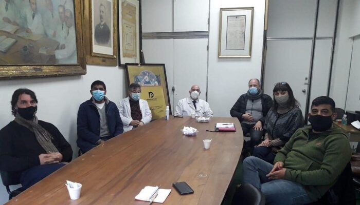 Encuentro de comuneros con  autoridades del Hospital Santojanni