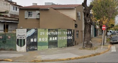 ¡Al trote!, por cantar la marcha peronista