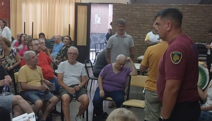 Reuniones para abordar el tema de seguridad en la Comuna 9