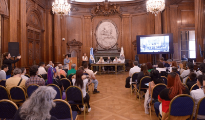 La Escuela de Los Perales sigue bregando por recuperar la memoria