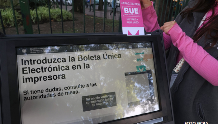 Cómo se vota con el sistema de boleta única electrónica