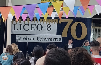 El Liceo 8 Esteban Echeverría festejó sus 70 años