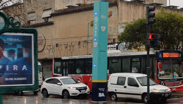El GCBA instaló un “Totem de Alerta” en el Parque Alberdi