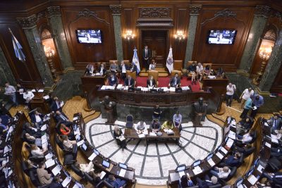Primera sesión de la Legislatura. Designación de funcionarios y conmemoraciones