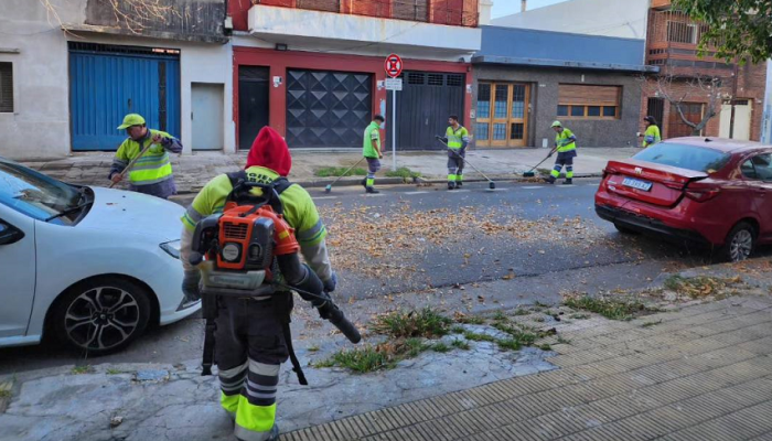 Operativos integrales e intervenciones inmediatas de limpieza en la Comuna 9