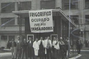 C:\Users\Liliana\Desktop\Página Liliana\Nuestro Barrio\Su historia\Fotografías\Archivo\Toma Frigorífico\Toma frigorífico 1959.jpg
