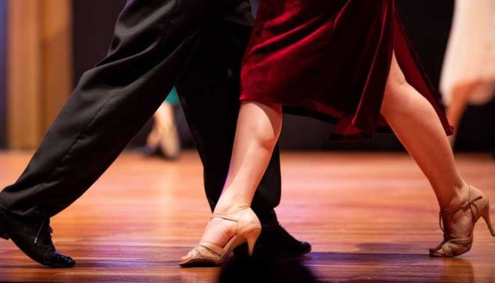 Vuelve la Milonga al hall del Cine Teatro El Plata