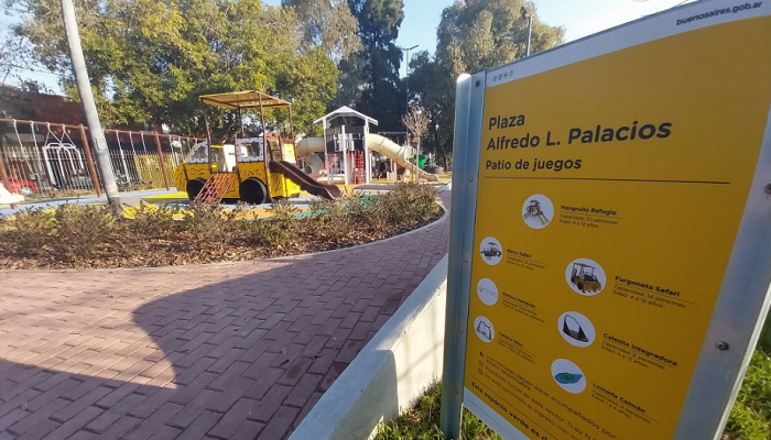 Nuevo patio de Juegos en la Plaza Alfredo Palacios