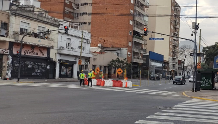 Metrobus Alberdi Directorio, entre la indignación, la decepción y la permanencia de la lucha