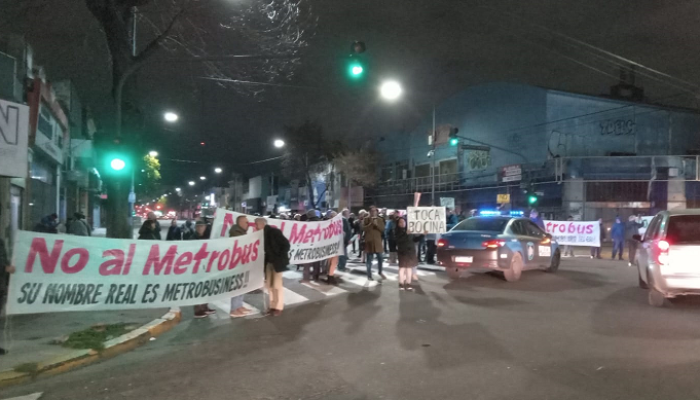 Las protestas contra el Metrobus Alberdi – Directorio no cesan