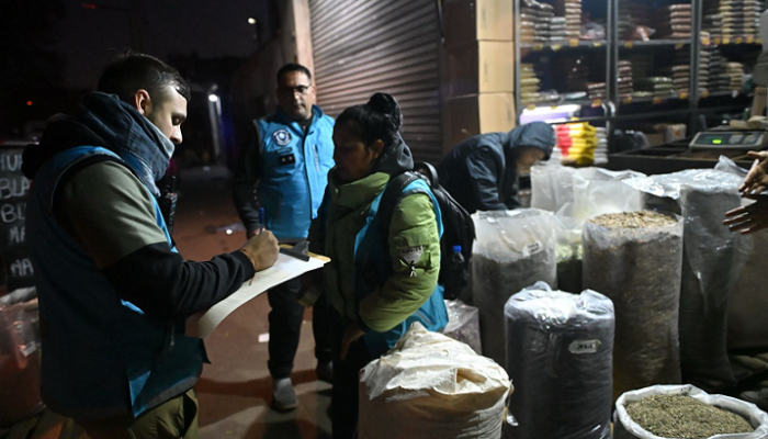 Operativo de ordenamiento del espacio público en Liniers