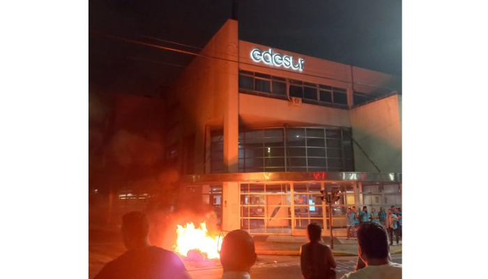 Cortes de luz, protestas y reunión de comuneros y vecinas/os con Edesur