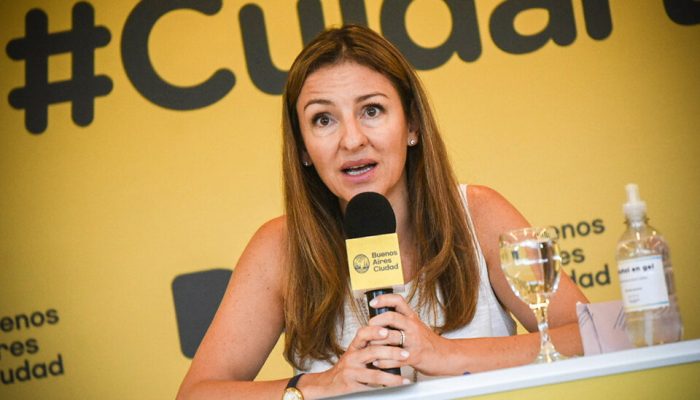 Más críticas a Acuña por sus dichos sobre los niños que abandonan la escuela
