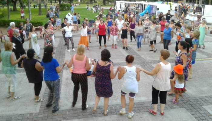 20°Encuentro de los Encuentros de Danzas Circulares en Parque Avellaneda