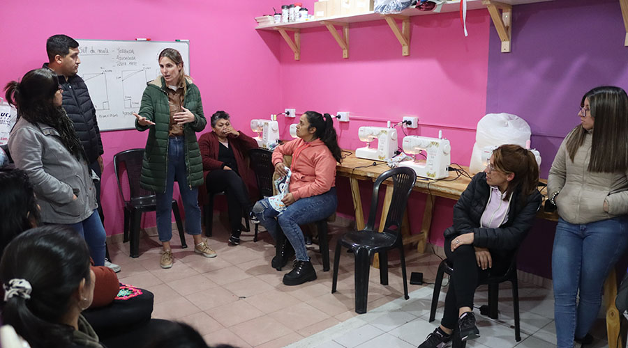 https://defensoria.org.ar/wp-content/uploads/2022/08/08-17-Cildanez-Comunitario-900x500-1.jpg