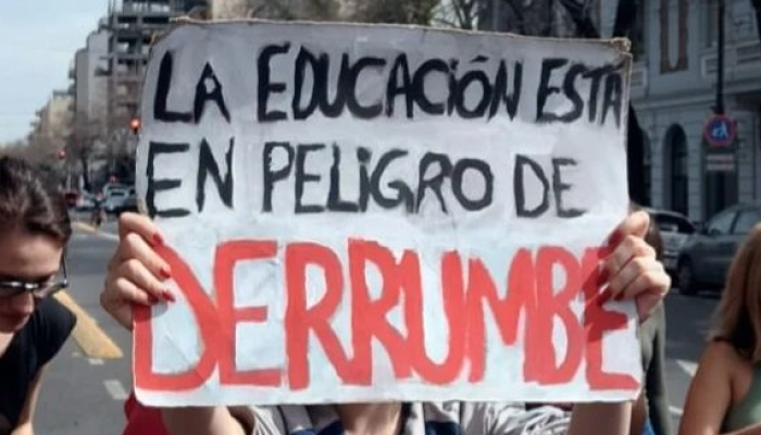 Alumnos de la Escuela Yrurtia cortaron la Av. Alberdi, por problemas edilicios