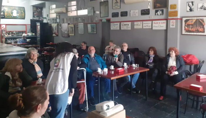 “Un encuentro donde se entrelazaron vivencias, anécdotas, historias y la memoria barrial”
