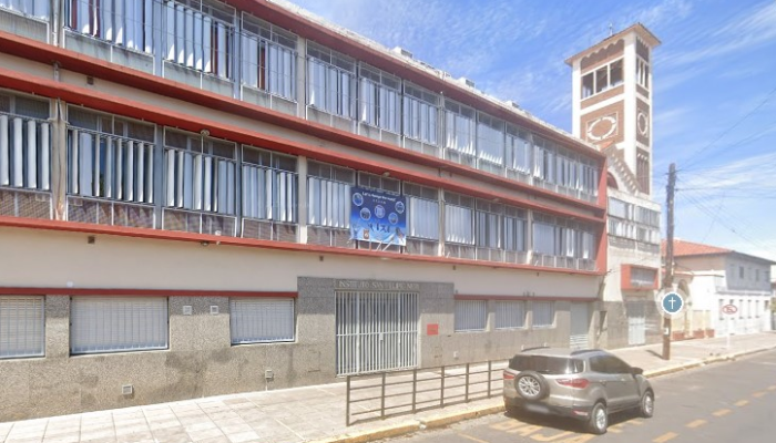 Campaña de donación de sangre en el Instituto San Felipe Neri