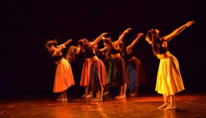 Función de la Escuela de Danza Nelly Ramicone en el Cine Teatro El Plata