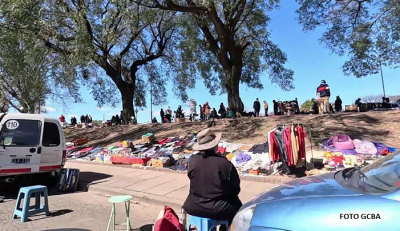 Operativo de desalojo de manteros en Parque Alberdi