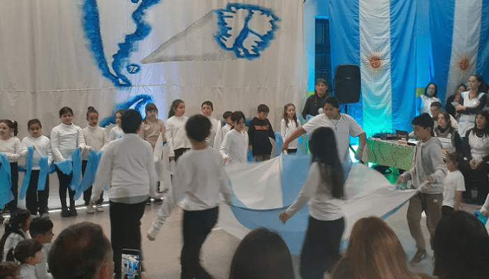 Conmemoración del 100 Aniversario de la Escuela “Islas Malvinas“